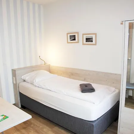 בית הארחה Hotel Pension Norddeich נורדייך