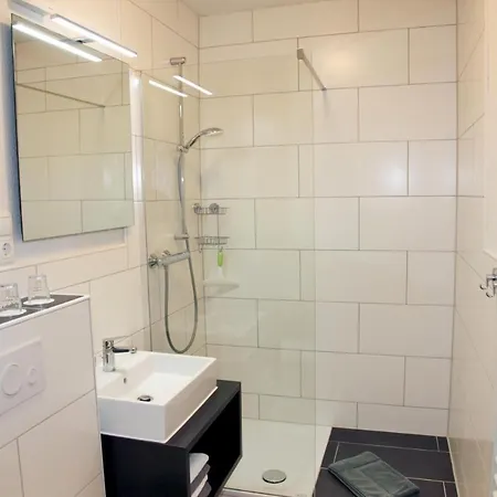 בית הארחה Hotel Pension Norddeich 4*